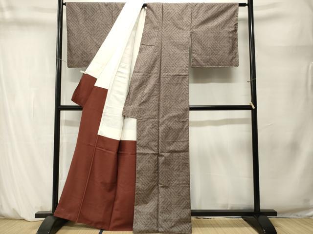 平和屋着物■本場大島紬 7マルキ 桧垣文 正絹 逸品 CABM1485ev