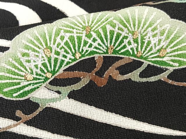 平和屋着物■豪華黒留袖 立波浜松文 金彩 正絹 逸品 CABM2138xe