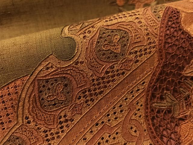 平和屋着物●中国三大刺繍 スワトウ相良刺繍 総刺繍 太鼓柄袋帯 紬地 バラ 正絹 逸品 CABM2977vp