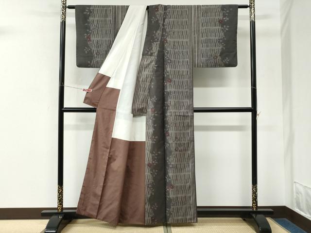 平和屋着物●上質な小紋 紬地 矢羽更紗枝花文 正絹 逸品 CABM3740yc
