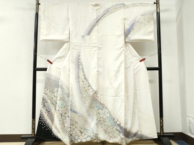 平和屋着物●中国三大刺繍 相良刺繍 訪問着 朧染め 重ね絞り 舞花文 暈し染め 銀通し地 正絹 逸品 CABM3753yc