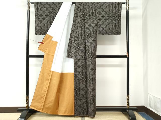 平和屋着物●本場大島紬 7マルキ 麻の葉文様 武島トヨ子作 証紙付き 正絹 逸品 未使用 CABM3881yc