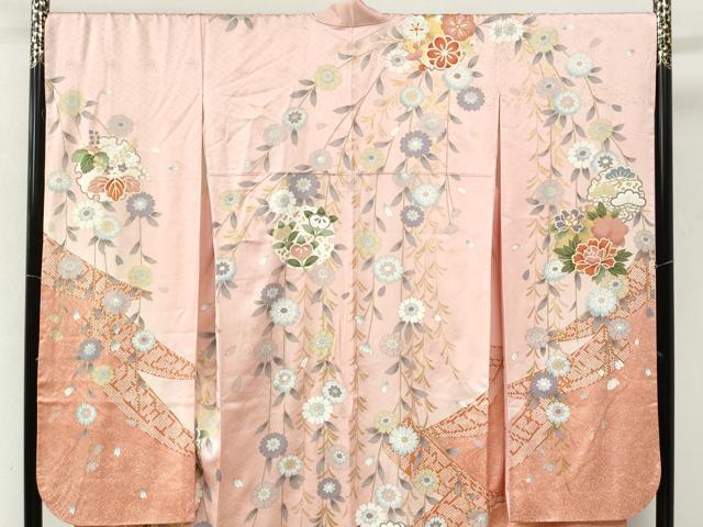 平和屋着物●豪華振袖 駒刺繍 雪輪花蝶文 金彩 正絹 逸品 CABM3998yc