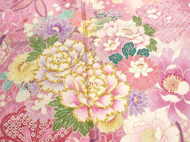 平和屋着物●豪華振袖 駒刺繍 牡丹舞花文 暈し染め 金通し地 正絹 逸品 CABM4005yc