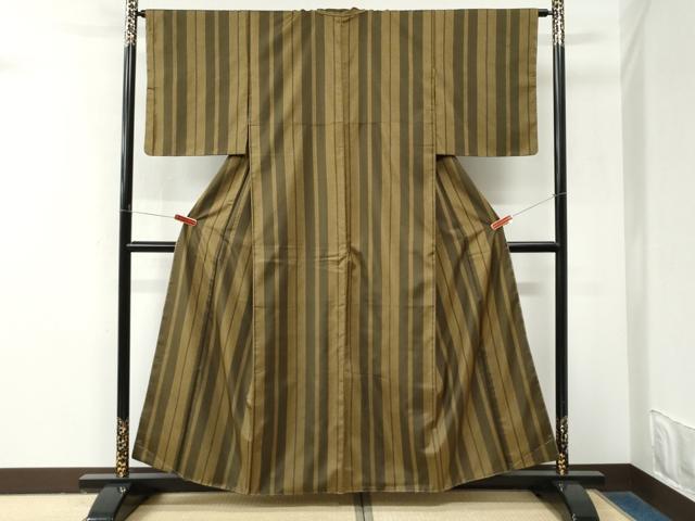 平和屋着物●本場染大島紬 縞 鹿の子文様 正絹 逸品 未使用 CABM4044yc