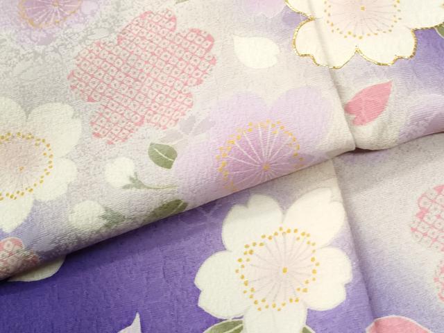 平和屋着物●豪華振袖 駒刺繍 毬舞桜文 暈し染め 金彩 正絹 逸品 CABM4172yc