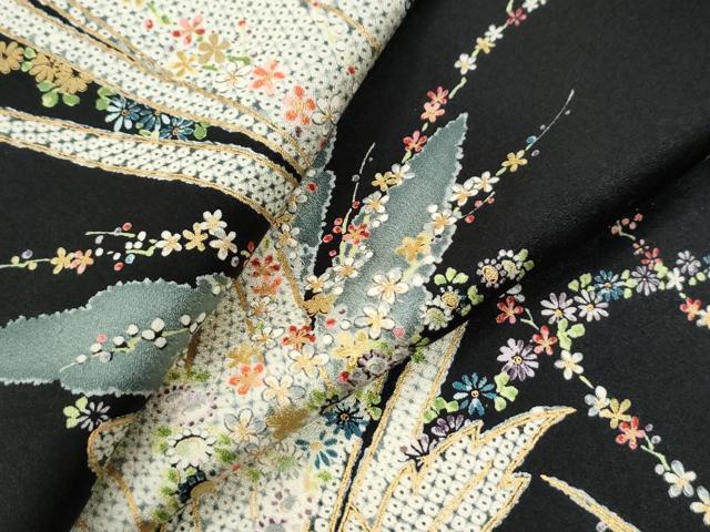 平和屋着物●上質な小紋 草花文 黒地 金彩 鈴乃屋扱い 正絹 逸品 CABM4295yc