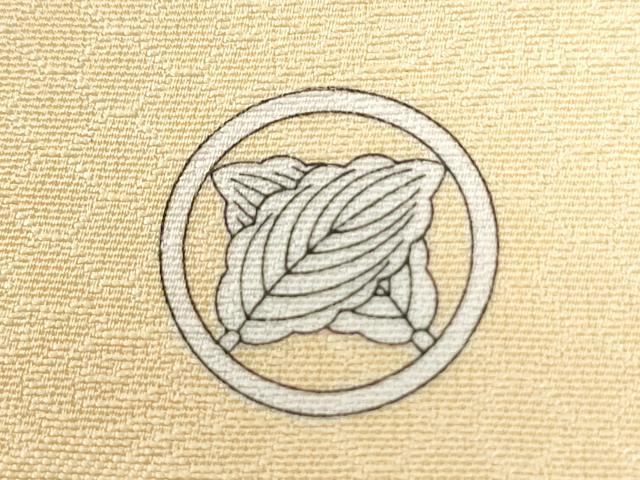 平和屋着物●上質な色無地 網目飛鶴地紋 蜂蜜色 三越扱い 正絹 逸品 未使用 CABM4302yc
