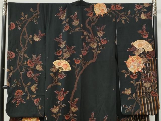 平和屋着物●豪華振袖 駒刺繍 糸巻き扇面橘花文 黒地 金彩 正絹 逸品 CABM4311yc