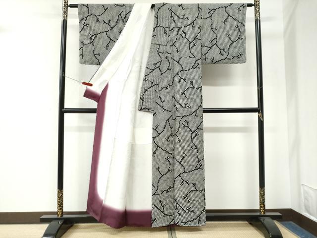 平和屋着物●上質な小紋 絞り織 枝蕾 黒地 証紙付き 正絹 逸品 未使用 CABM4398yc