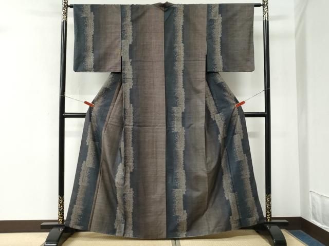 平和屋着物●本場大島紬 9マルキ 霞文 やまと誂製 正絹 逸品 CABM4595yc