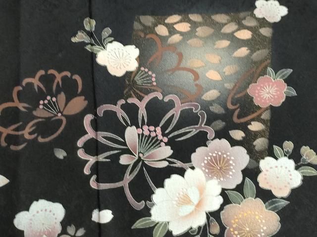 平和屋着物●訪問着 色紙舞花文 黒地 金彩 さが美扱い 正絹 逸品 CABM4723yc