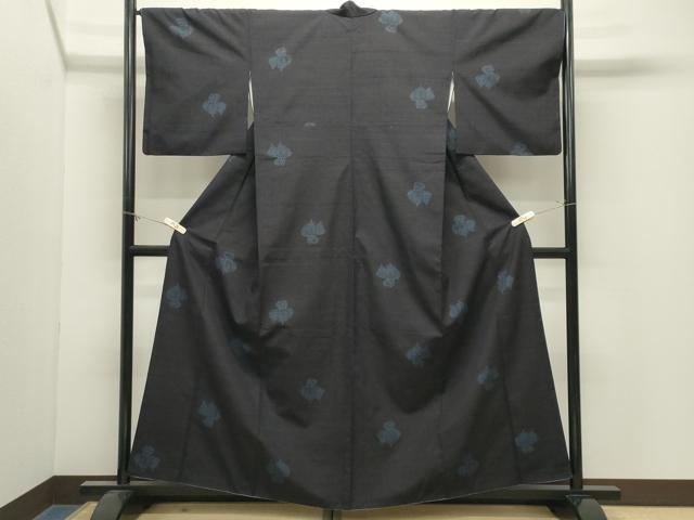 平和屋着物●結城紬 100亀甲 飛び亀甲柄 舞花文 正絹 逸品 CABM4901gh