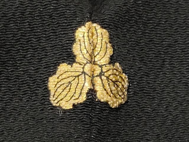 平和屋着物●訪問着 雪輪重ね花文 黒地 金彩 鬼しぼ縮緬 正絹 逸品 未使用 CABM5426gh