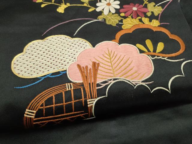 平和屋着物●アンティーク 大正ロマン 九寸名古屋帯 総手刺繍 草花文 黒地 金糸 正絹 逸品 CABM6182hy