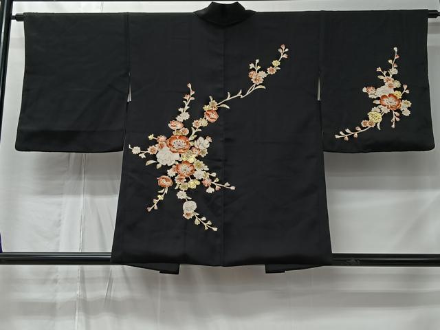 平和屋着物#羽織 駒刺繍 草花文 黒地 金彩 正絹 逸品 CABM6412ua