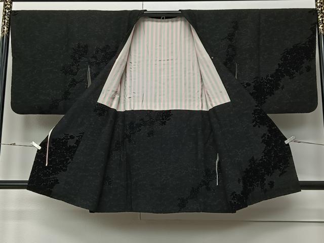 平和屋着物#道行コート 輪奈ビロード 草花文 黒地 正絹 逸品 CABM6433ua