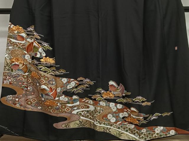 平和屋着物■豪華黒留袖 作家物 駒刺繍 流水鴛鴦文 金彩 正絹 逸品 未使用 CABM6643ua