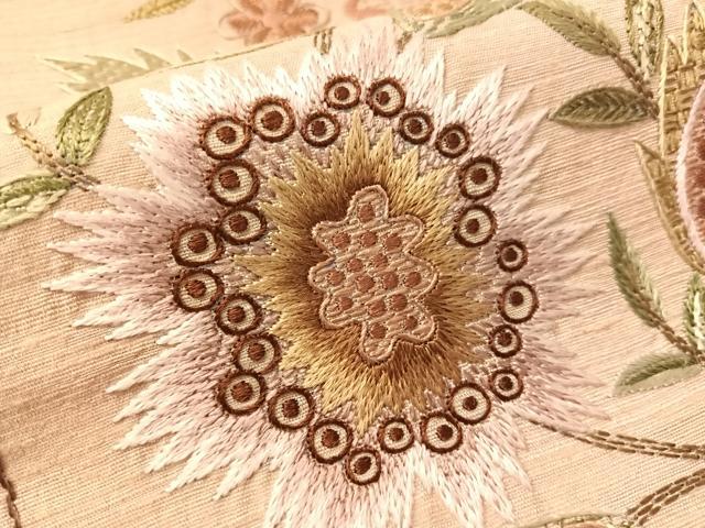 平和屋着物●インド・アッサム 野蚕糸 手織 ムガシルク 太鼓柄袋帯 総刺繍 更紗文 正絹 逸品 CABM8864vp