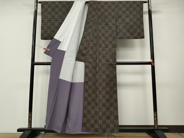 平和屋着物●本場大島紬 龍郷絣 格子吉祥文 正絹 逸品 CABM9232ut