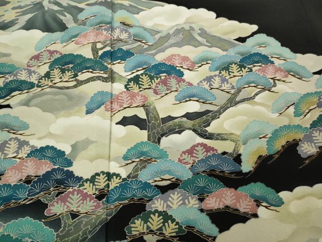 平和屋着物●豪華黒留袖 作家物 草木 加賀五彩 遠山松文 正絹 逸品 CABM9254ut