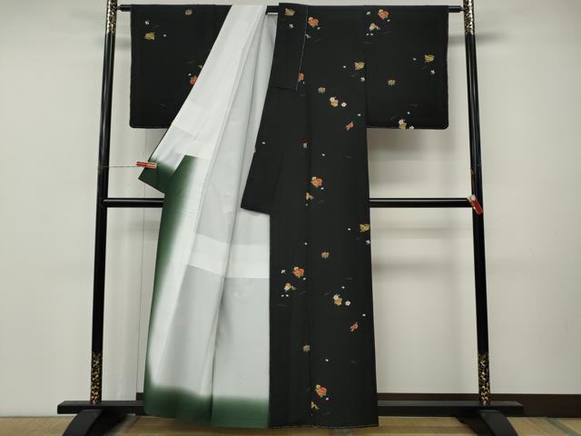 平和屋着物●小紋 打ち出の小槌 舞花文 黒地 洗える着物 未使用 CABM9423ut