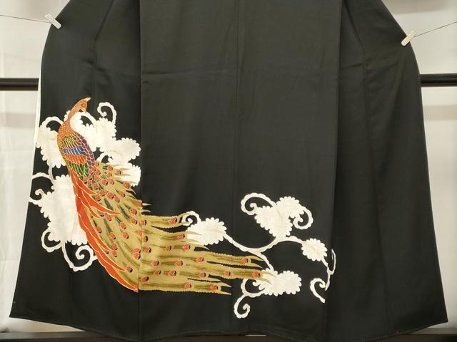 平和屋着物■豪華黒留袖 駒刺繍 孔雀菊文 金彩 正絹 逸品 CABN1209ev