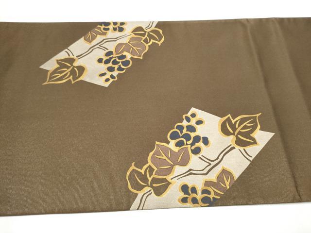 平和屋着物●太鼓柄袋帯 駒刺繍 葡萄蔦の葉文 金彩 金通し地 正絹 逸品 CABN2413hy