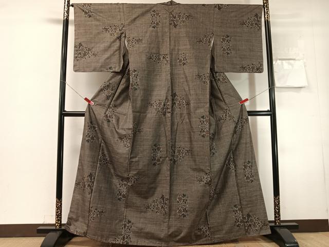平和屋着物●本場大島紬 9マルキ 花唐草文 正絹 逸品 未使用 CABN3180vp