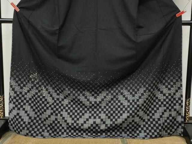 平和屋着物●訪問着 生紬 市松舞葉文 黒地 金彩 ロング丈 反端付き 正絹 逸品 未使用 CABN4842ut