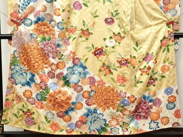 平和屋着物●豪華振袖 駒刺繍 舞花文 金彩 正絹 逸品 CABN4861ut