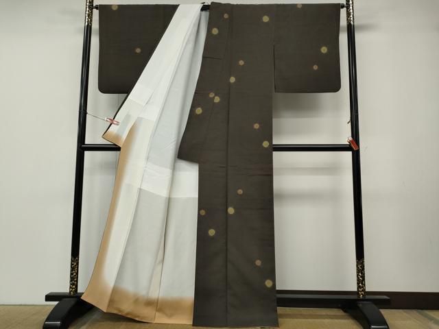 平和屋着物●上質な紬 清次の泥絞り ゲンノショウコ 胡桃染 証紙付き 正絹 逸品 CABN4986ut