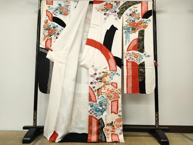 平和屋着物●豪華振袖 駒刺繍 草花文 金彩 正絹 逸品 CABN5004ut