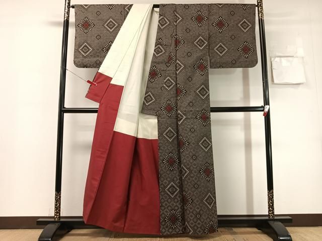 平和屋着物●本場大島紬 龍郷絣 花菱文 正絹 逸品 CABN6081vp