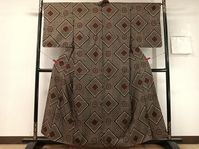平和屋着物●本場大島紬 龍郷絣 菱花文 正絹 逸品 CABN6082vp