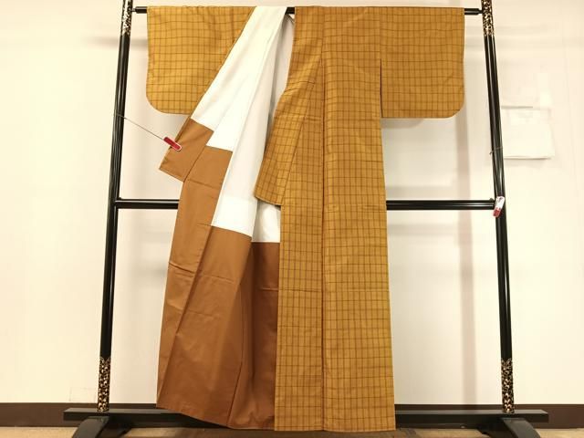 平和屋着物●本場黄八丈 平織 紬 格子柄 正絹 逸品 CABN6329vp