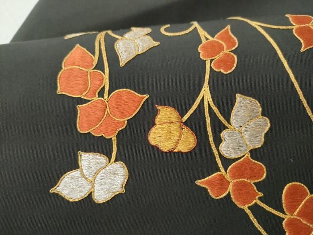 平和屋着物●塩瀬 九寸名古屋帯 総刺繍 駒刺繍 枝葉文 黒地 金糸 正絹 逸品 CABN8328hy