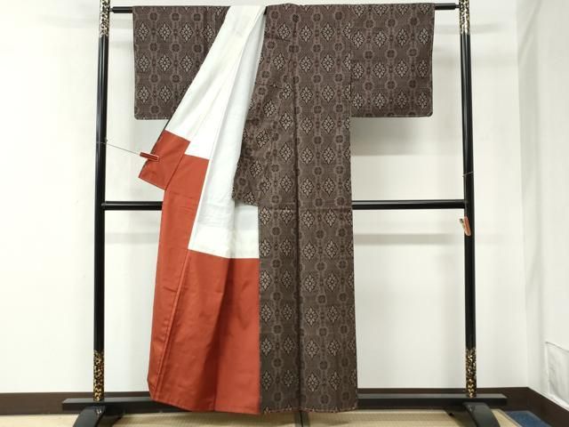 平和屋着物●本場大島紬 7マルキ 花菱文 正絹 逸品 未使用 CABO0062yc