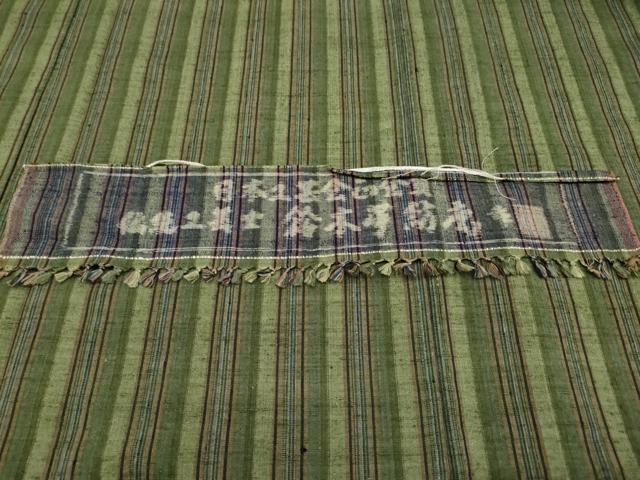 平和屋本店●極上 日本工芸会正会員 伝統工芸士 鈴木苧紡庵 重要無形文化財 紬 間道 反端付き 逸品 CYAA1322s5