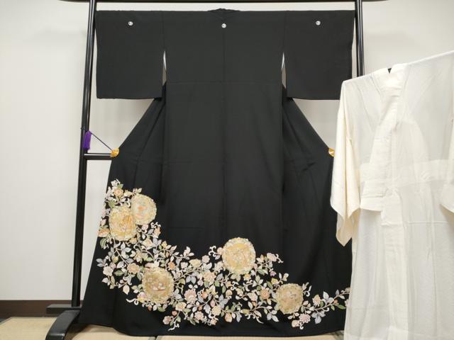 平和屋本店■極上 創業460年・千總 黒留袖・長襦袢セット 駒刺繍 花鳥唐草絵皿文 金彩 高島屋扱い 逸品 CYAA1618s5