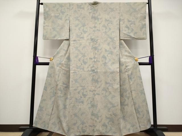 平和屋着物●極上 本場結城紬 重要無形文化財 80亀甲 花唐草文 亜麻色地 逸品 CYAA2749s5