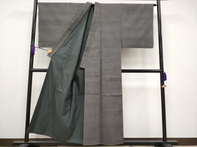 平和屋本店■極上 男性 本場結城紬 重要無形文化財 アンサンブル 色無地 黒橡色地 証紙付き 逸品 未使用 CYAA2797s5