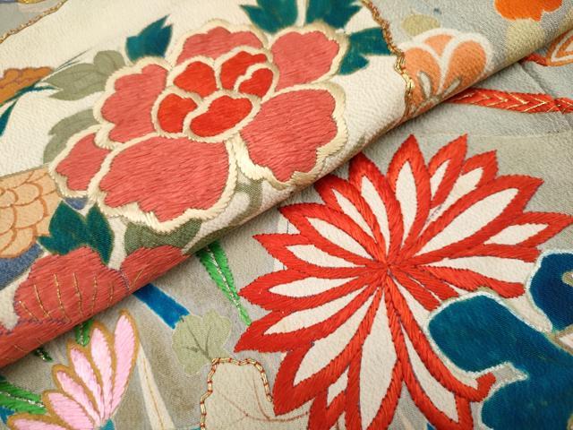 平和屋着物■極上 アンティーク 大正ロマン 振袖 駒刺繍 地紙貝桶草花文 暈し染め 黒地 金糸 逸品 CYAA2881s5