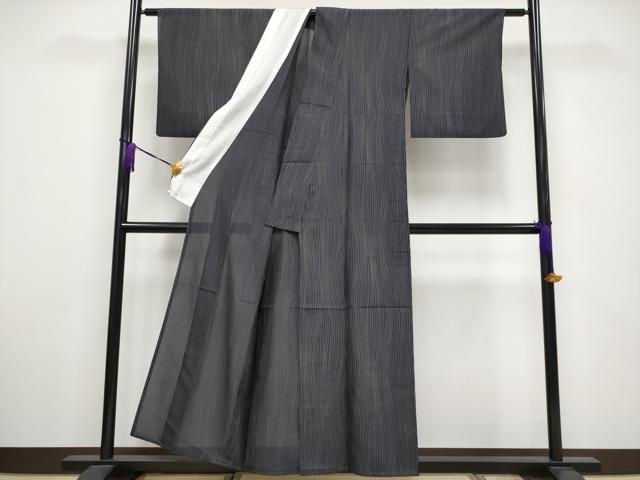 平和屋本店*極上 夏物 石川県指定無形文化財 夏牛首紬 白山工房 手織り よろけ縞 黒地 証紙付き 逸品 CYAA3319s5