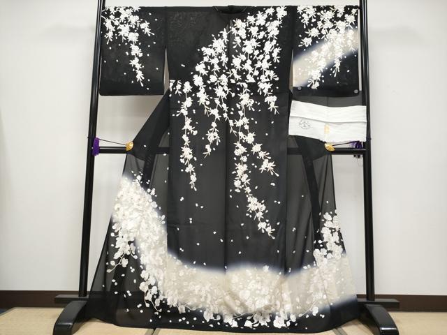 平和屋本店■最高級 夏物 訪問着 絽 総手刺繍 胡蝶蘭 枝垂れ桜 暈し染め 黒地 金銀彩 反端付き 逸品 未使用 CYAA3507s5