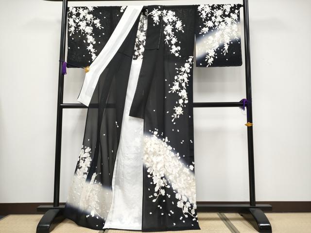 平和屋本店■最高級 夏物 訪問着 絽 総手刺繍 胡蝶蘭 枝垂れ桜 暈し染め 黒地 金銀彩 反端付き 逸品 未使用 CYAA3507s5