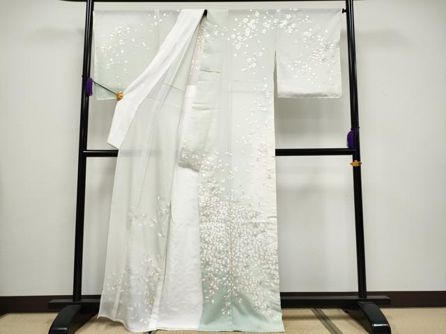 平和屋本店*最高級 夏物 訪問着 絽 総手刺繍 舞桜文 暈し染め 金糸 白緑色地 反端付き 逸品 未使用 CYAA3508s5
