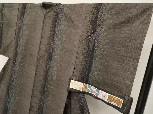 平和屋着物●極上 本場大島紬 9マルキ 泥染め 枝葉文 興紬商店謹製 やまと誂製 証紙付き 逸品 未使用 CYAA3804s5