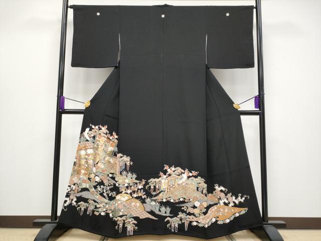 平和屋着物●極上 創業460年・千總 黒留袖 駒刺繍 御所車飛鶴花文 金彩 三越扱い 逸品 CYAA3941s5