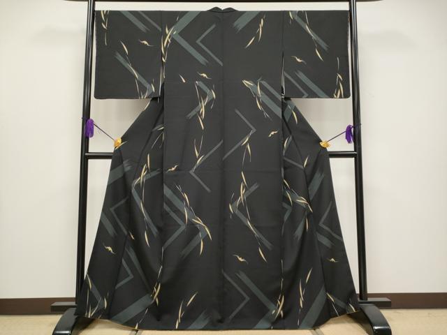 平和屋着物●極上 紬 背抜き仕立て コウモリ 笹 黒地 金彩 逸品 未使用 CYAA4065s6